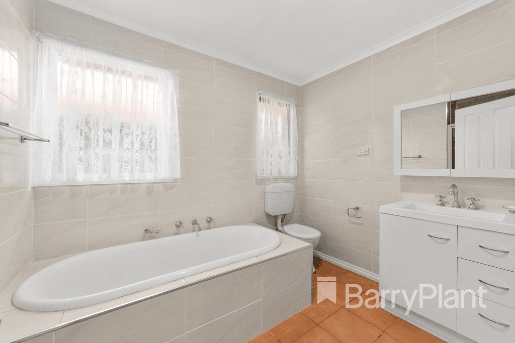 10 Heritage Drive, Mill Park, VIC 3082