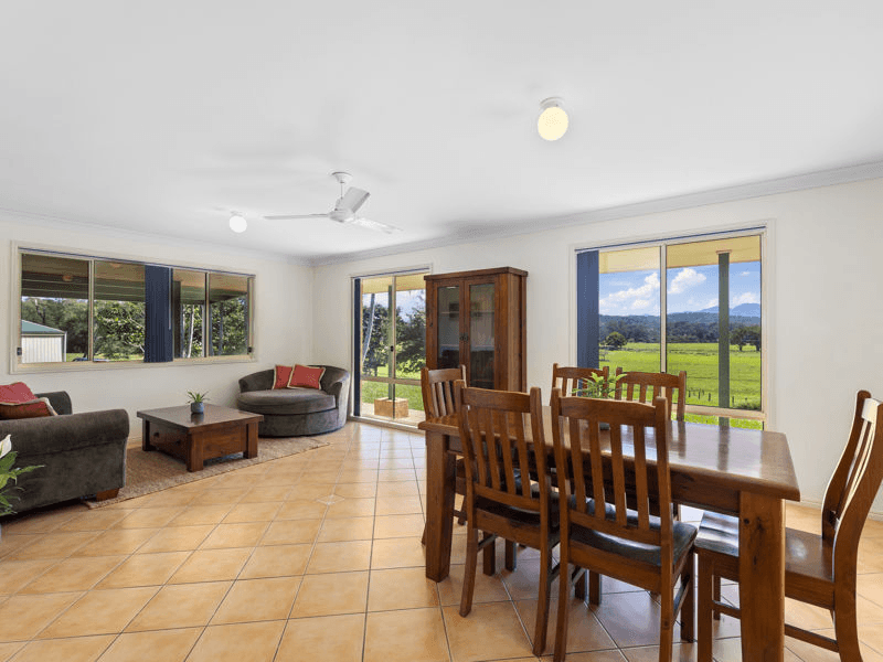 254 Waterfall Way, URUNGA, NSW 2455