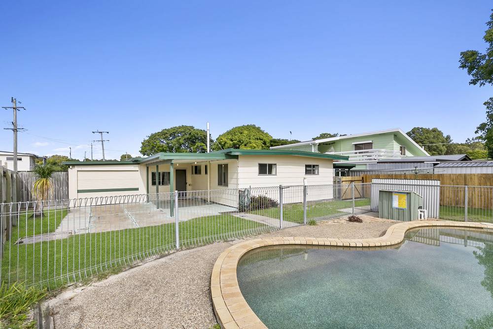 15 Dwyer Street, BEACHMERE, QLD 4510