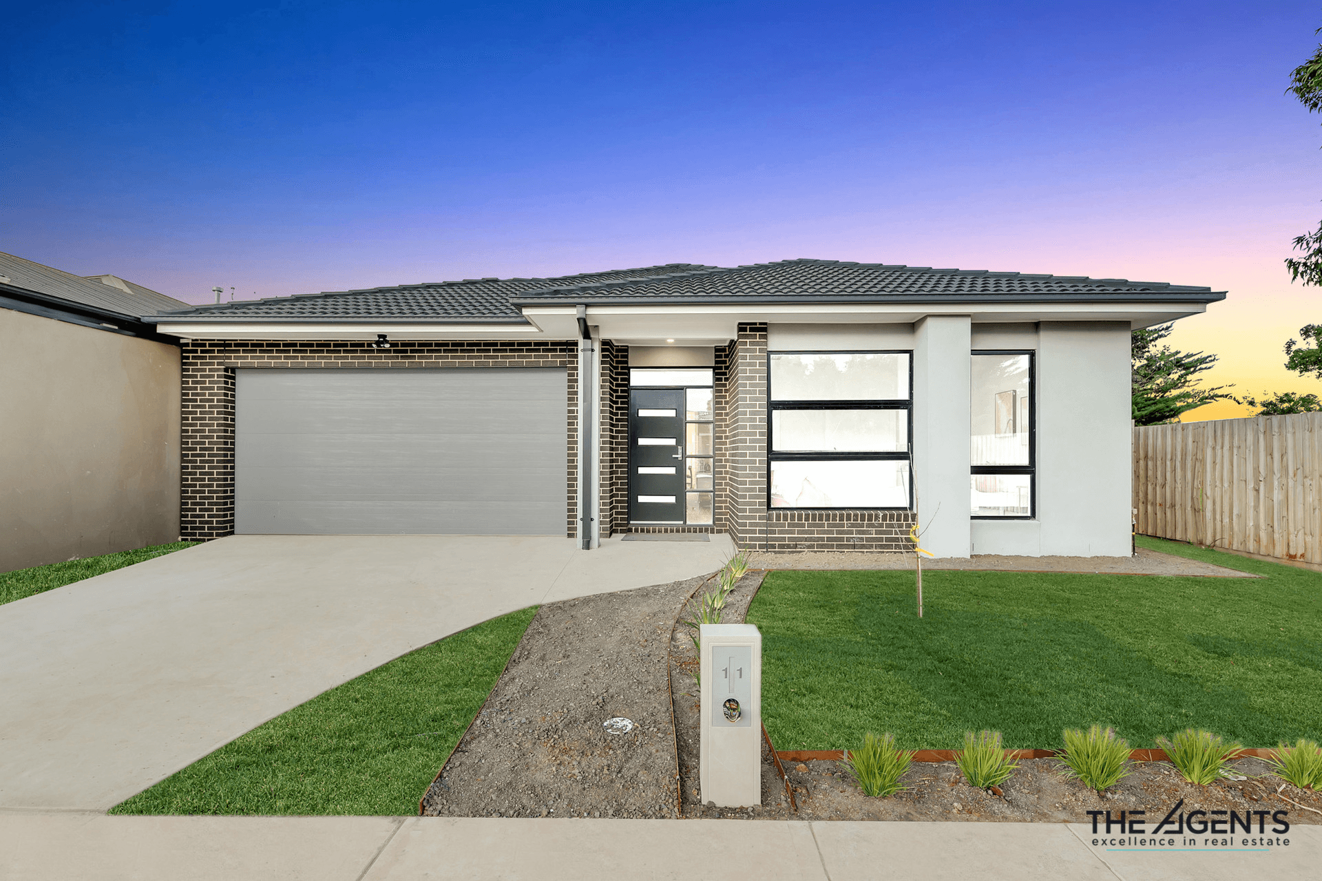 11 Arcane Street, Thornhill Park, VIC 3335