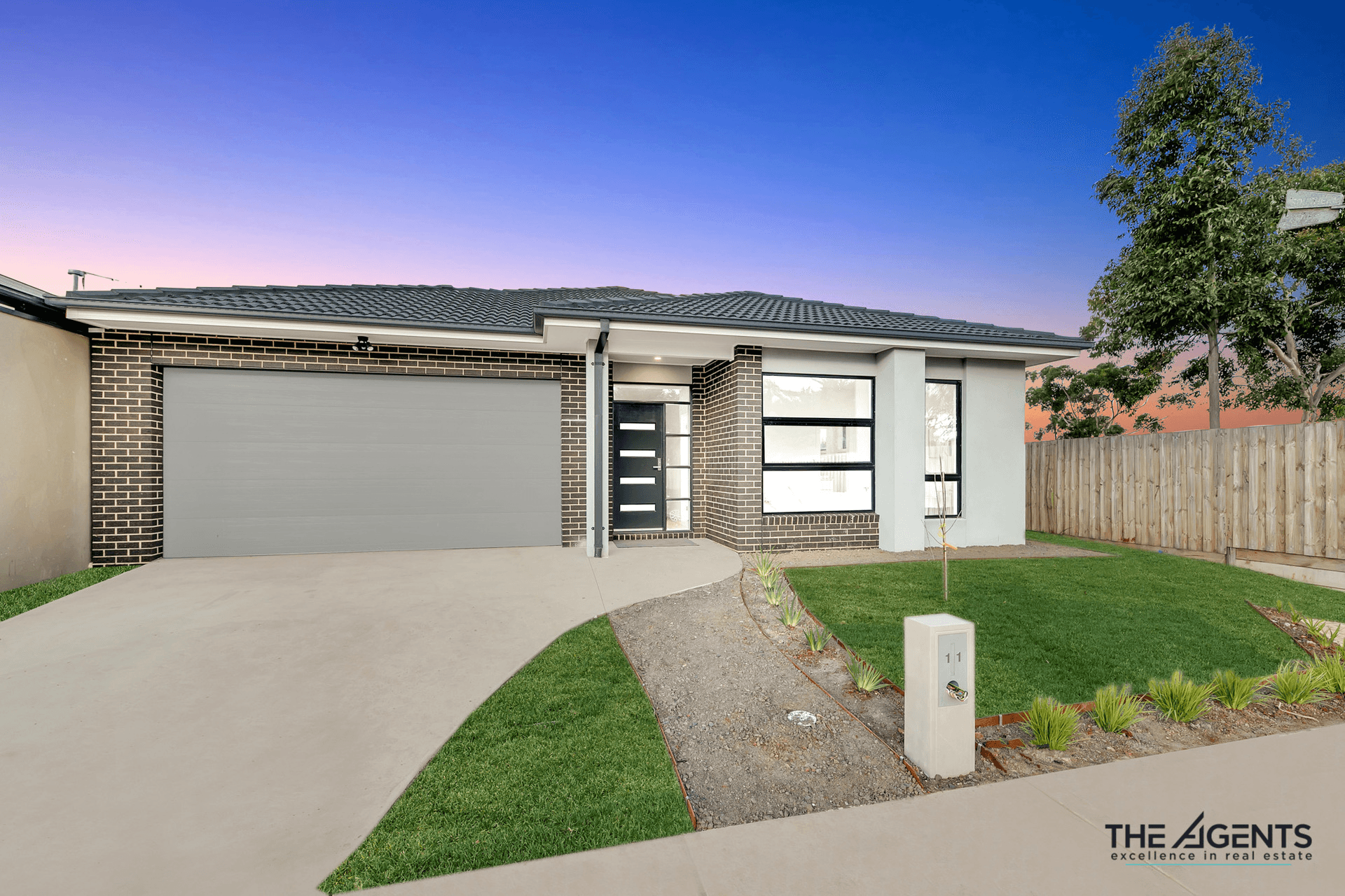 11 Arcane Street, Thornhill Park, VIC 3335