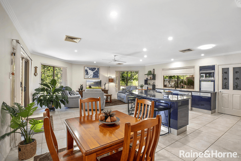 4 Allira Court, POMONA, QLD 4568