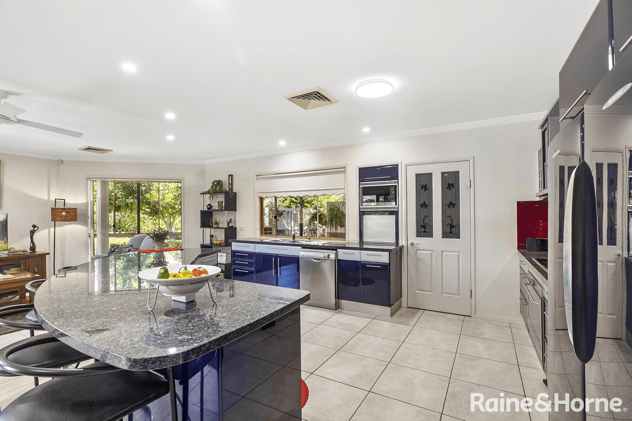 4 Allira Court, POMONA, QLD 4568