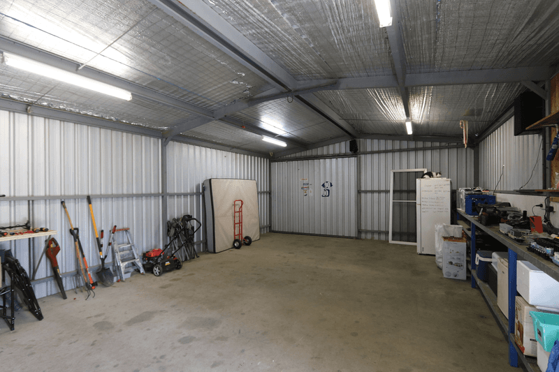 90 Pine Street, WEST WYALONG, NSW 2671