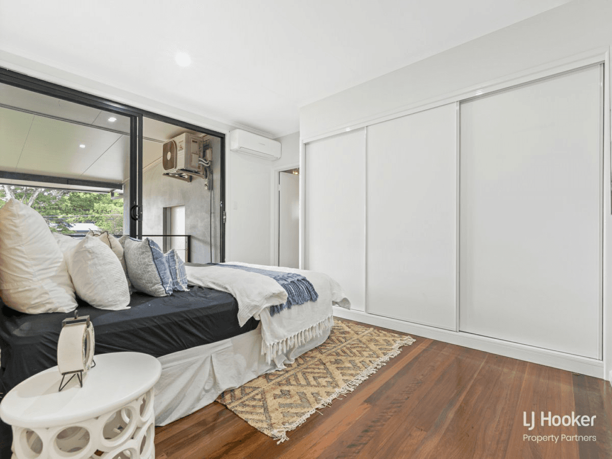 6 Narooma Street, SUNNYBANK, QLD 4109