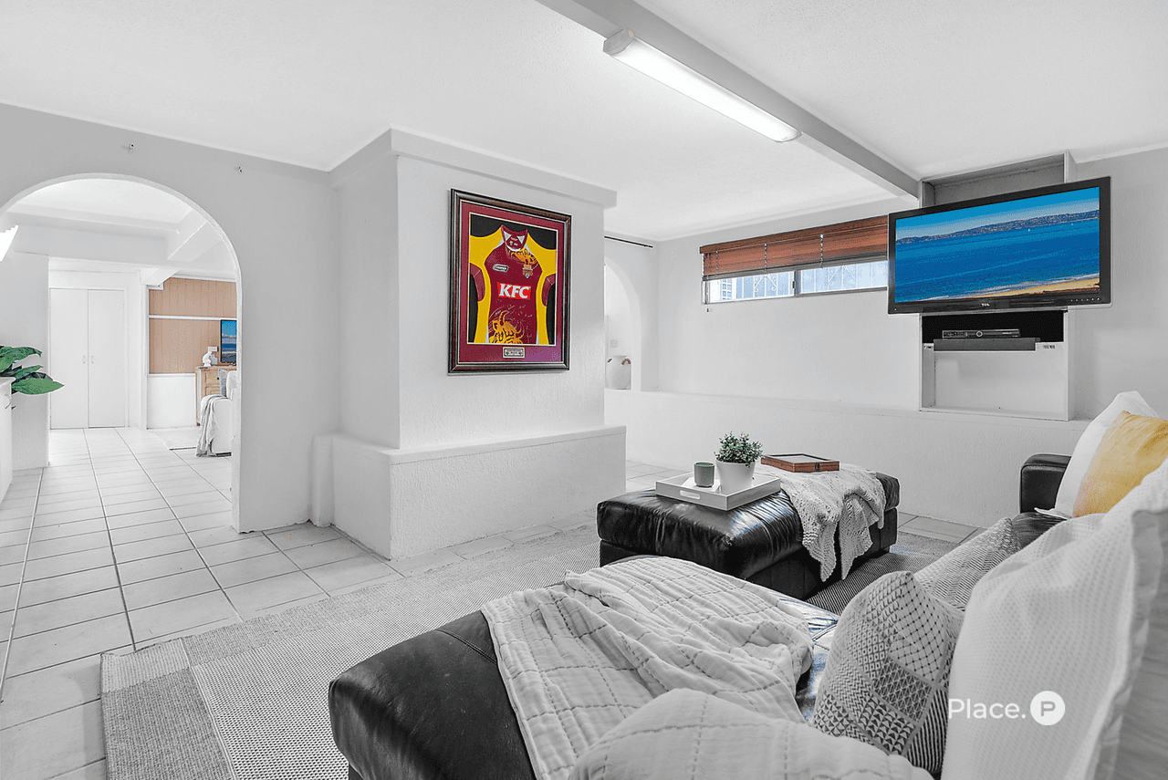 10 Coonara Street, Holland Park, QLD 4121