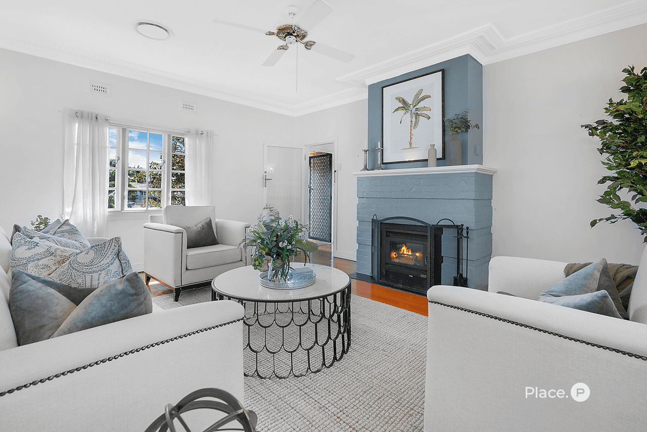 10 Coonara Street, Holland Park, QLD 4121