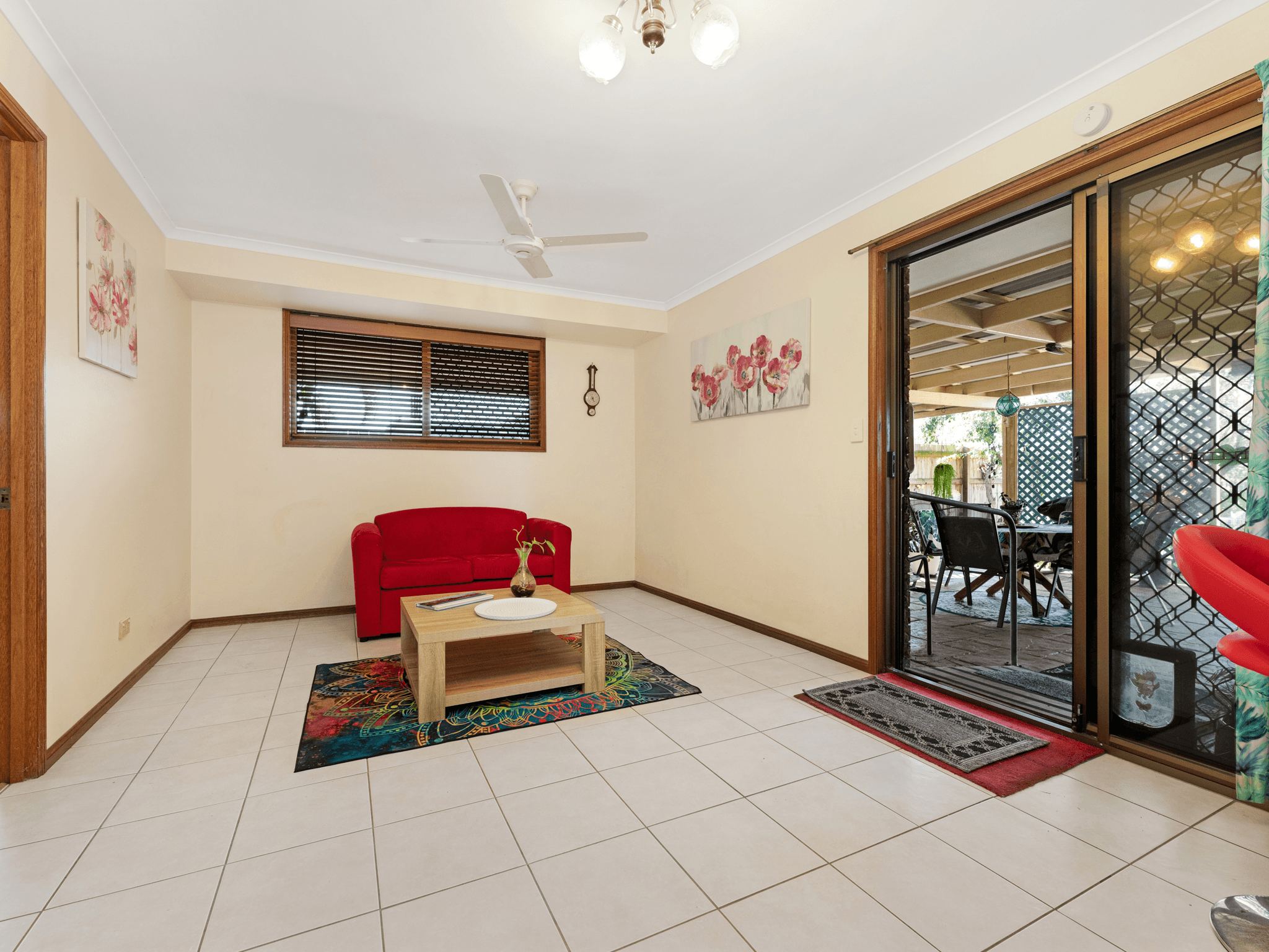 21 Areca Drive, KAWUNGAN, QLD 4655