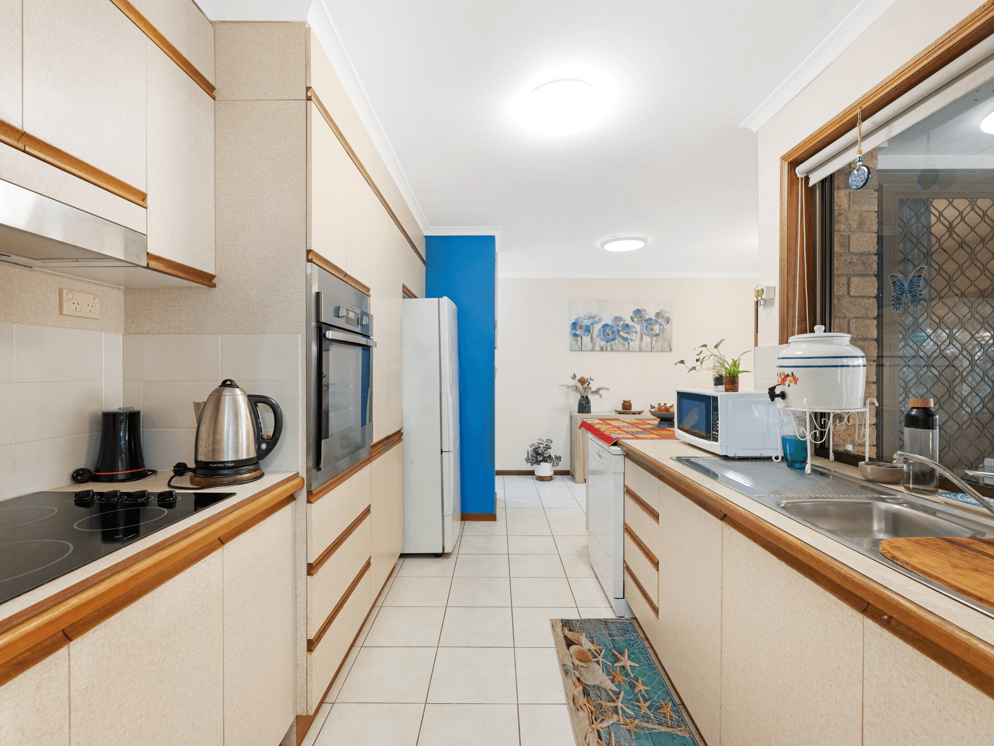 21 Areca Drive, KAWUNGAN, QLD 4655