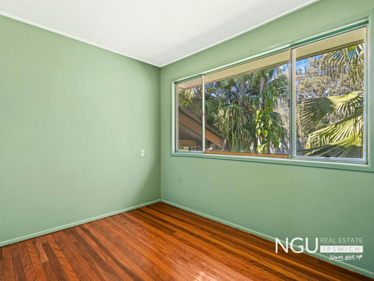 76 Kilkivan Avenue, Kenmore, QLD 4069