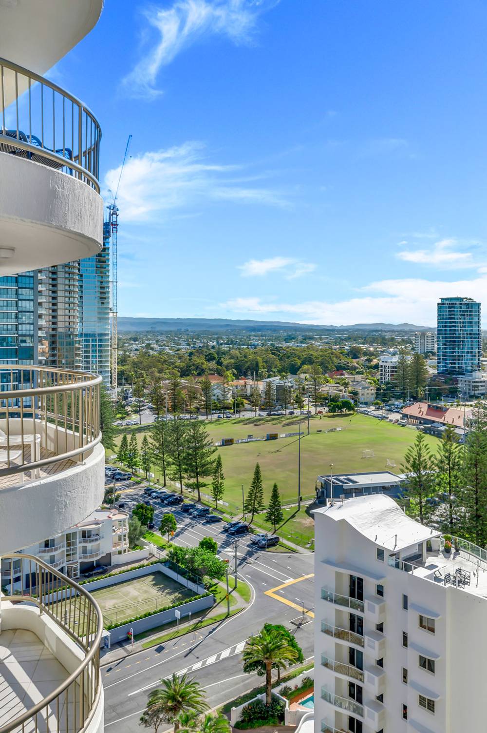 49/35 Broadbeach Boulevard, BROADBEACH, QLD 4218