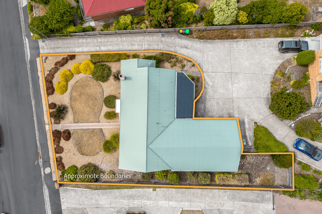 1/17 Tilyard Street, MONTROSE, TAS 7010