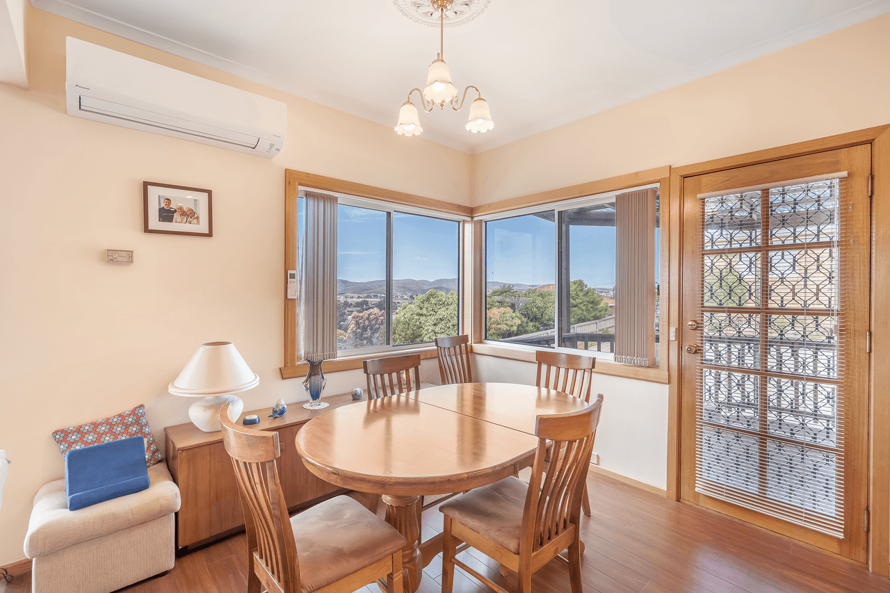 1/17 Tilyard Street, MONTROSE, TAS 7010