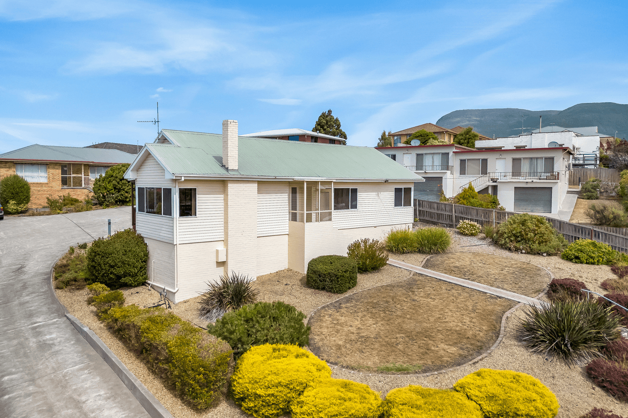 1/17 Tilyard Street, MONTROSE, TAS 7010