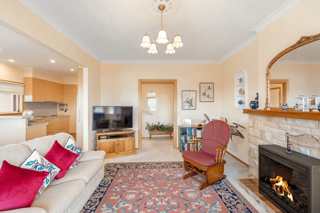 1/17 Tilyard Street, MONTROSE, TAS 7010
