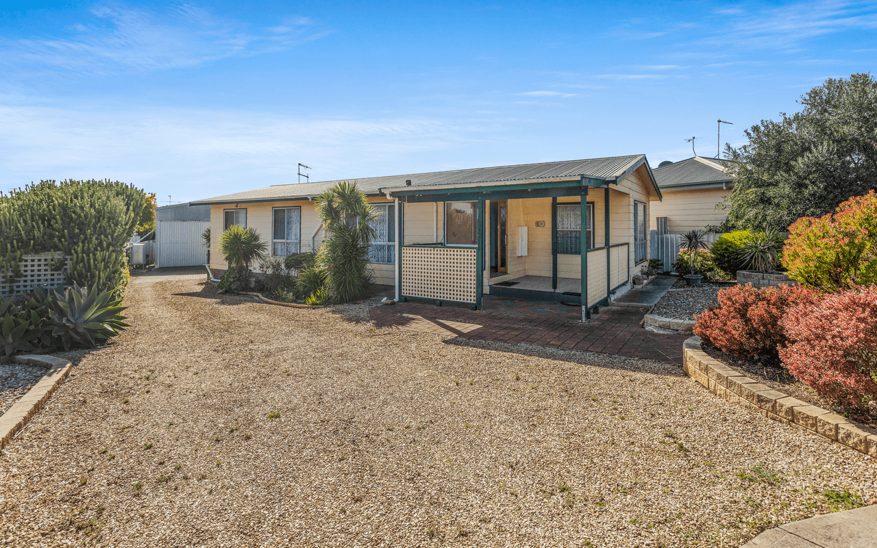 13 Gordon Street, GOOLWA BEACH, SA 5214