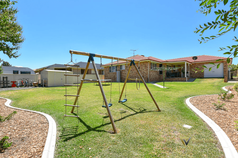 19 Ebony Close, TAMWORTH, NSW 2340