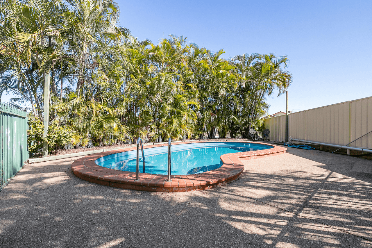 1  Baldwin Street, EMERALD, QLD 4720