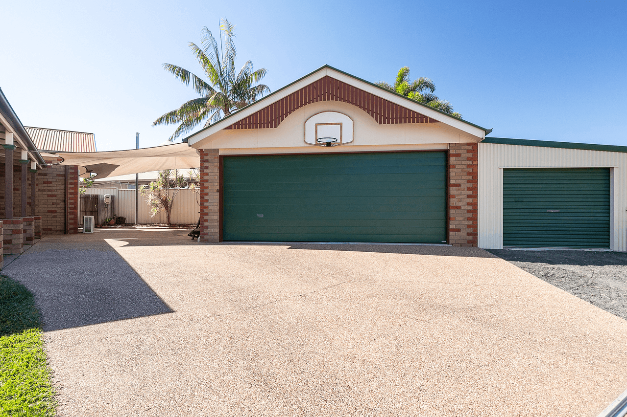 1  Baldwin Street, EMERALD, QLD 4720