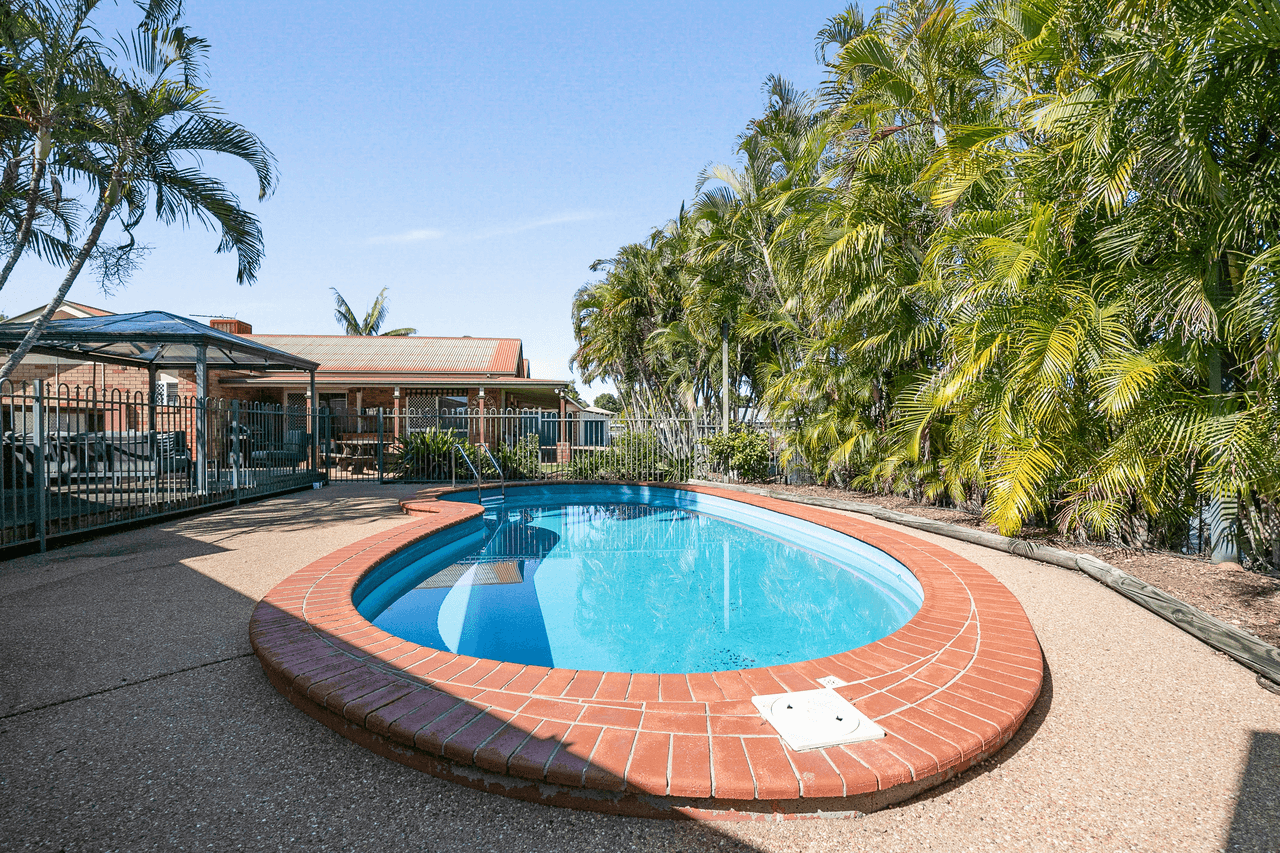 1  Baldwin Street, EMERALD, QLD 4720