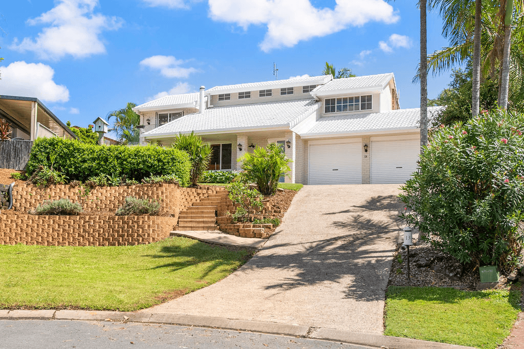 13 Penrith Court, Helensvale, QLD 4212