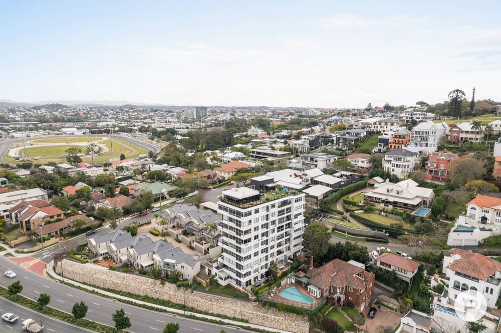 5A/11 Hillside Crescent, Hamilton, QLD 4007