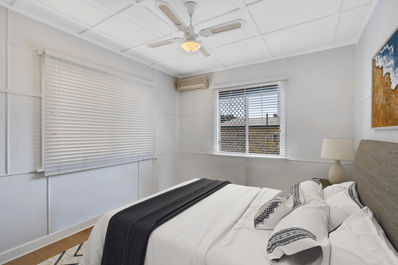 3 Doncaster Street, NEWTOWN, QLD 4350