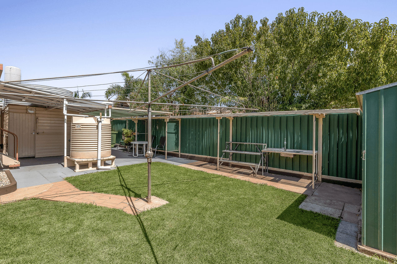 3 Doncaster Street, NEWTOWN, QLD 4350