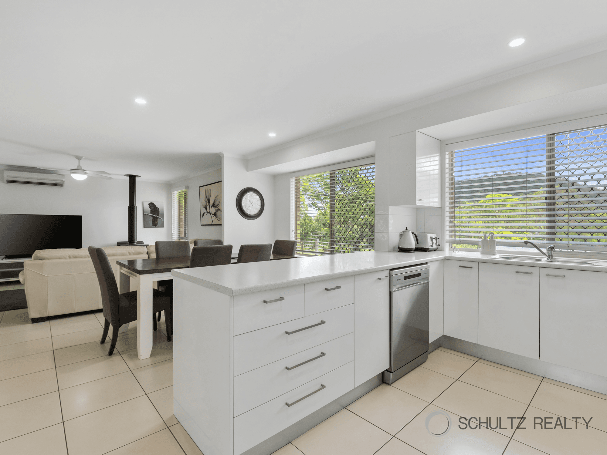 5-7 Lee Court, BAHRS SCRUB, QLD 4207