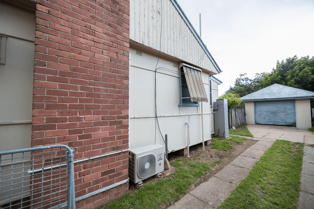 194 Thompson Street, Cootamundra, NSW 2590