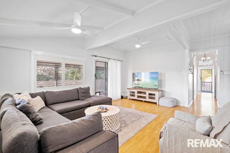 6 Elizabeth Street, NAMBOUR, QLD 4560