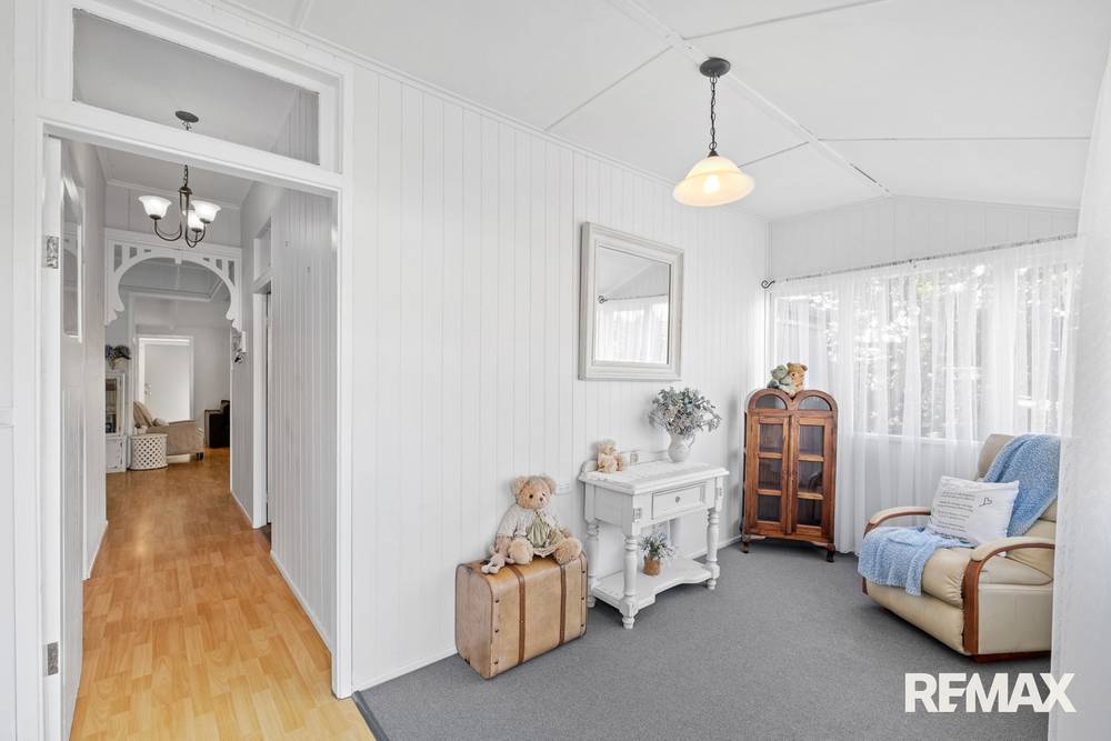 6 Elizabeth Street, NAMBOUR, QLD 4560