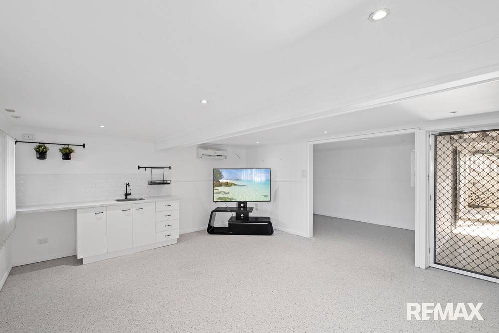 6 Elizabeth Street, NAMBOUR, QLD 4560