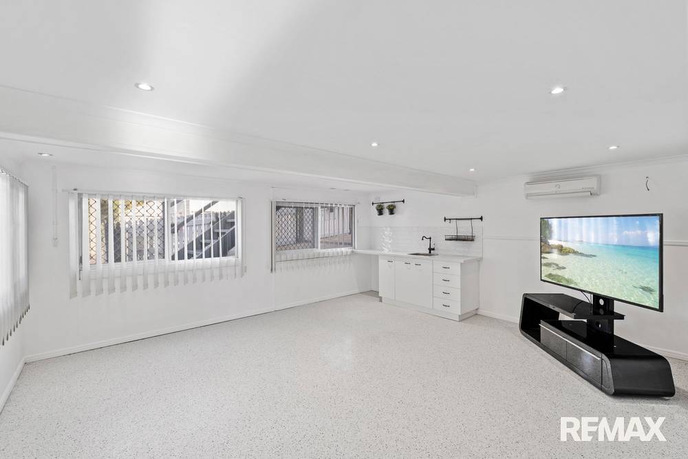 6 Elizabeth Street, NAMBOUR, QLD 4560