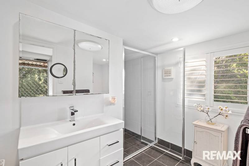 6 Elizabeth Street, NAMBOUR, QLD 4560