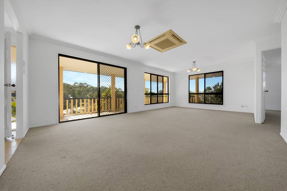 176 J Hickey Avenue, CLINTON, QLD 4680