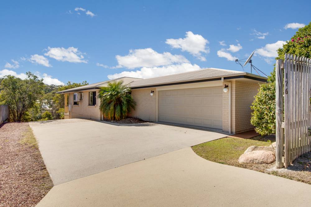 176 J Hickey Avenue, CLINTON, QLD 4680
