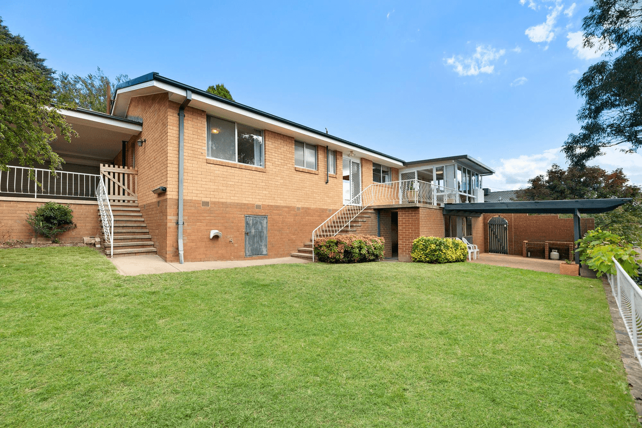 63 Denny Street, LATHAM, ACT 2615