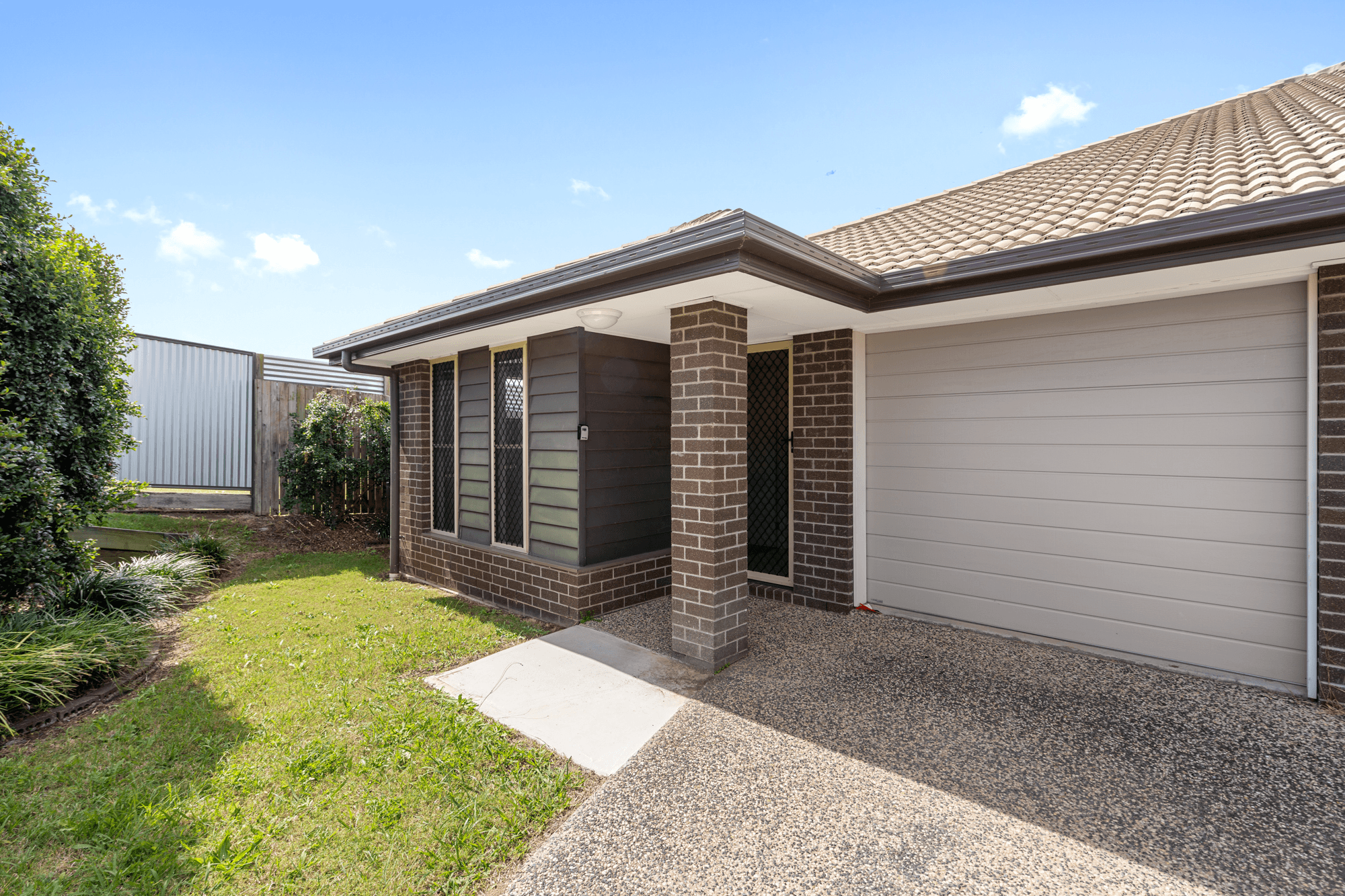 Unit 1/38 Capital Drive, ROSENTHAL HEIGHTS, QLD 4370