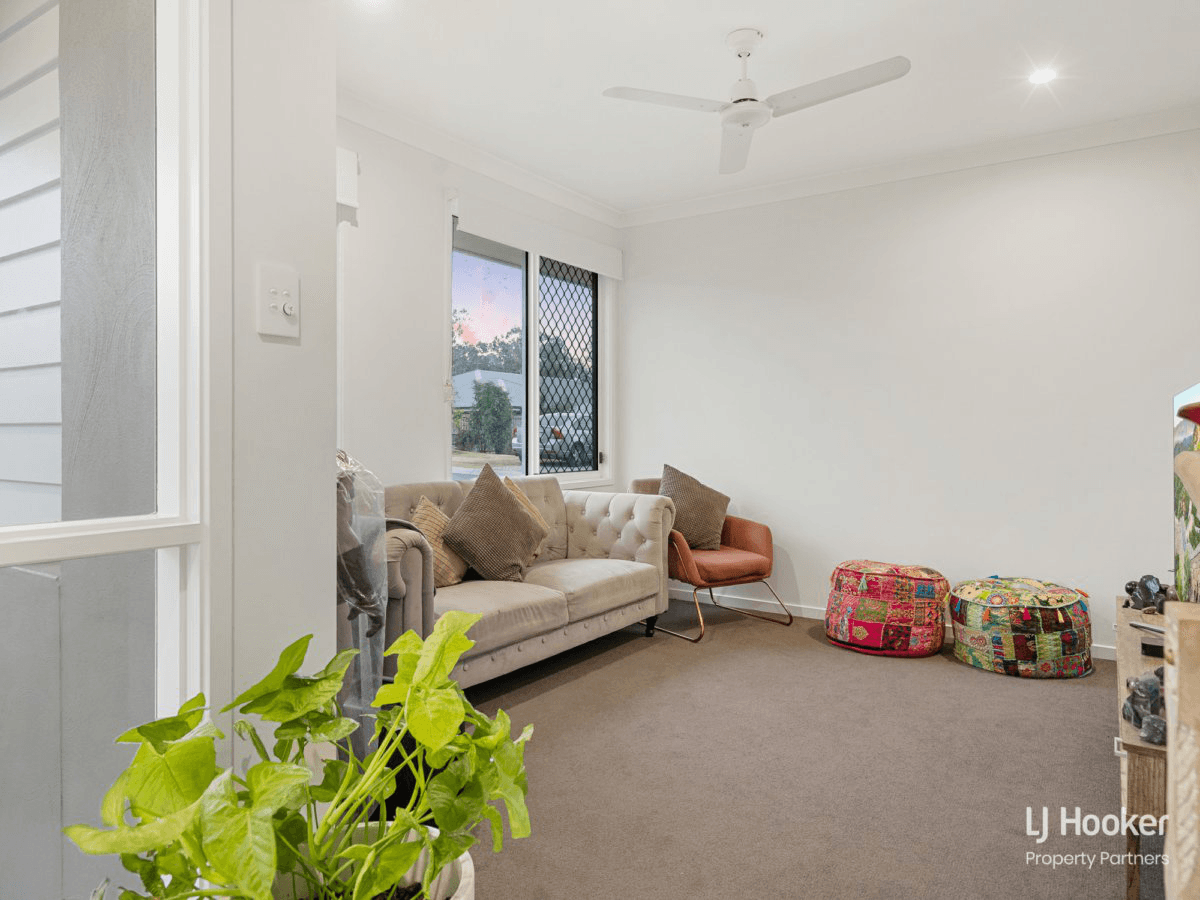 11 Elegans Street, PALLARA, QLD 4110