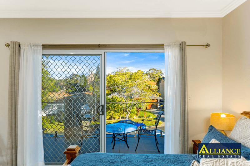 6 Samoa Avenue, Picnic Point, NSW 2213