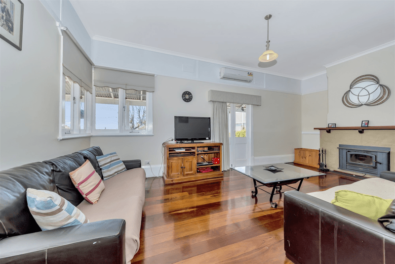 30 Parkfield St, BUNBURY, WA 6230