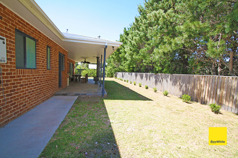 6 Carnell Close, BUNGENDORE, NSW 2621