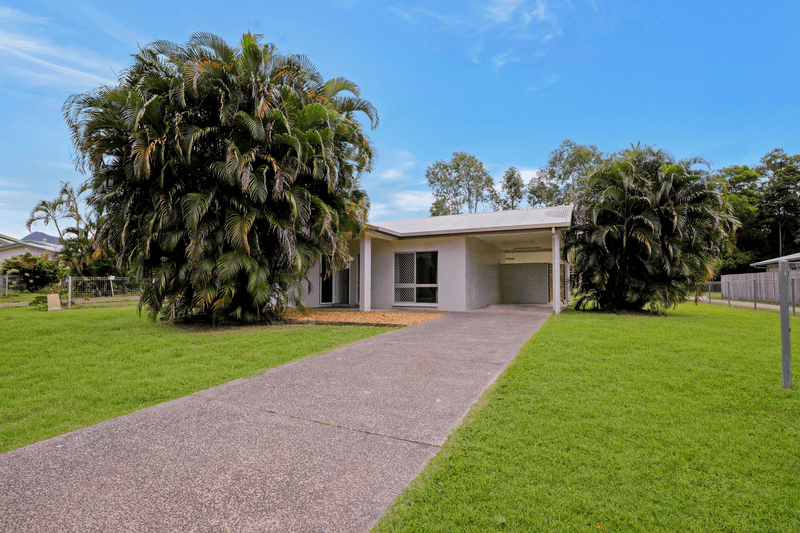 7 Vigilant Close, Bentley Park, QLD 4869