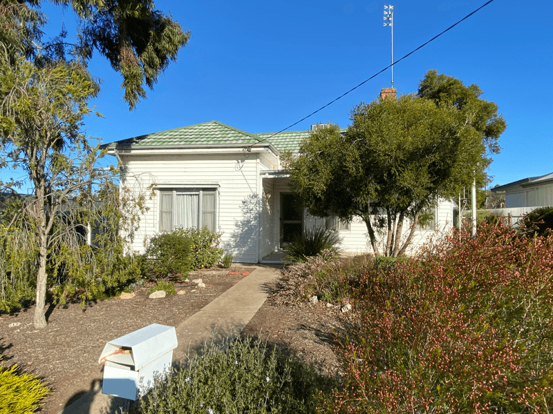 11 Ocallaghan Street, WARRACKNABEAL, VIC 3393