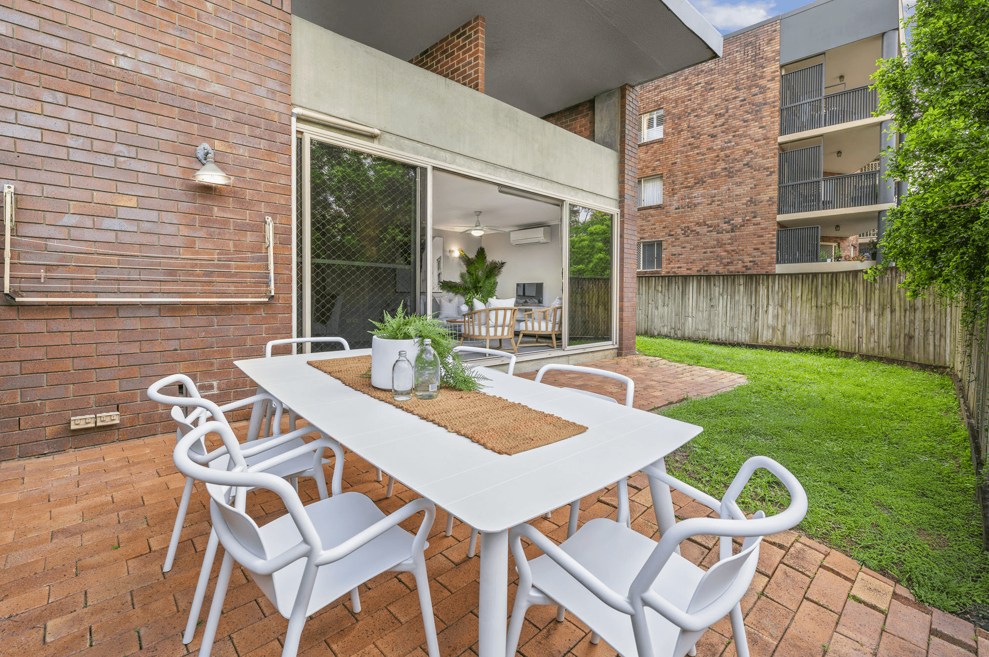 1/60 Swann Road, TARINGA, QLD 4068