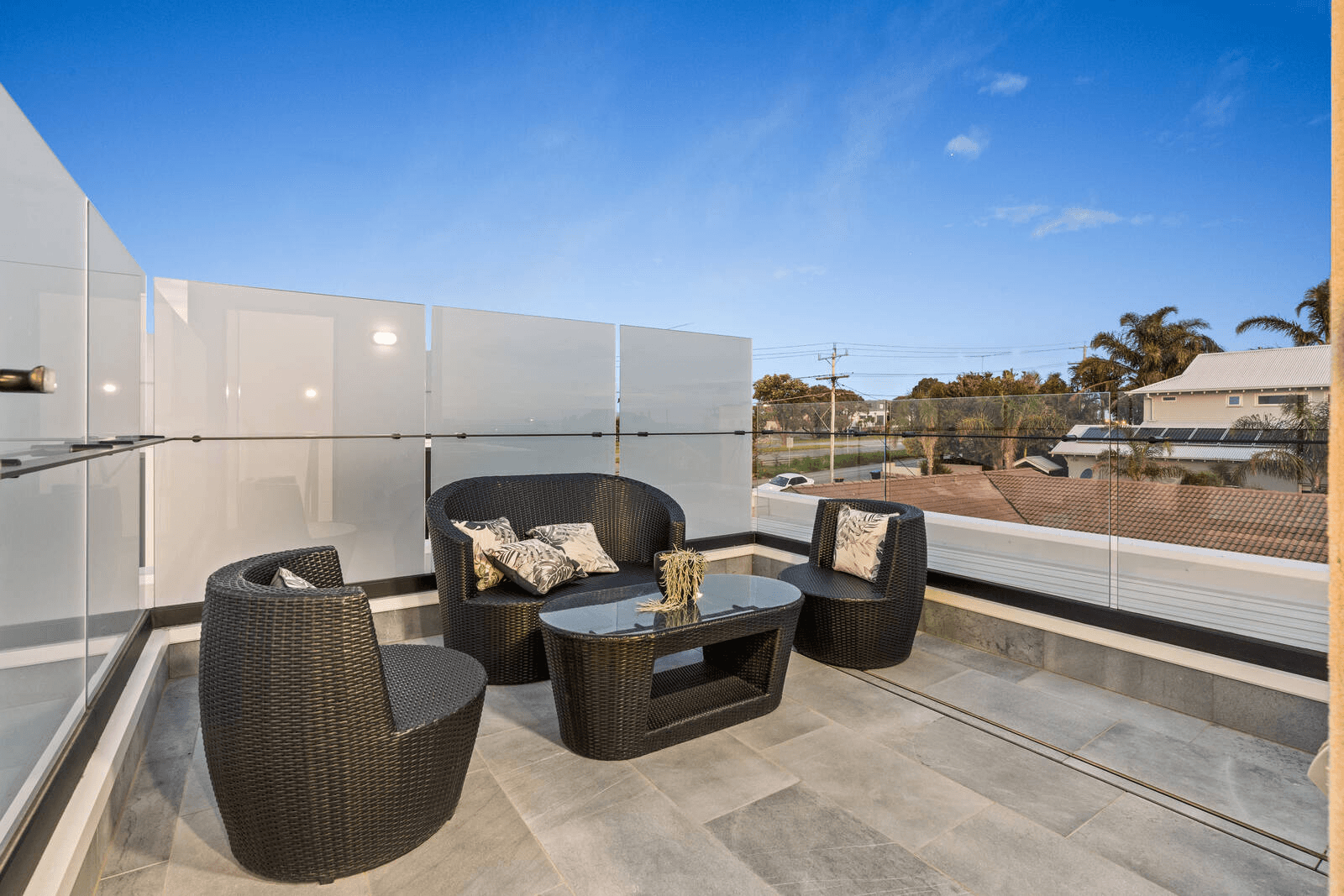 Unit 2/494 Main Street, MORDIALLOC, VIC 3195