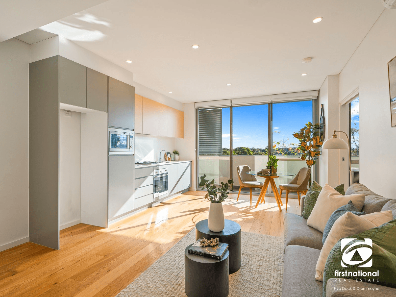 203/216 Lyons Road, RUSSELL LEA, NSW 2046