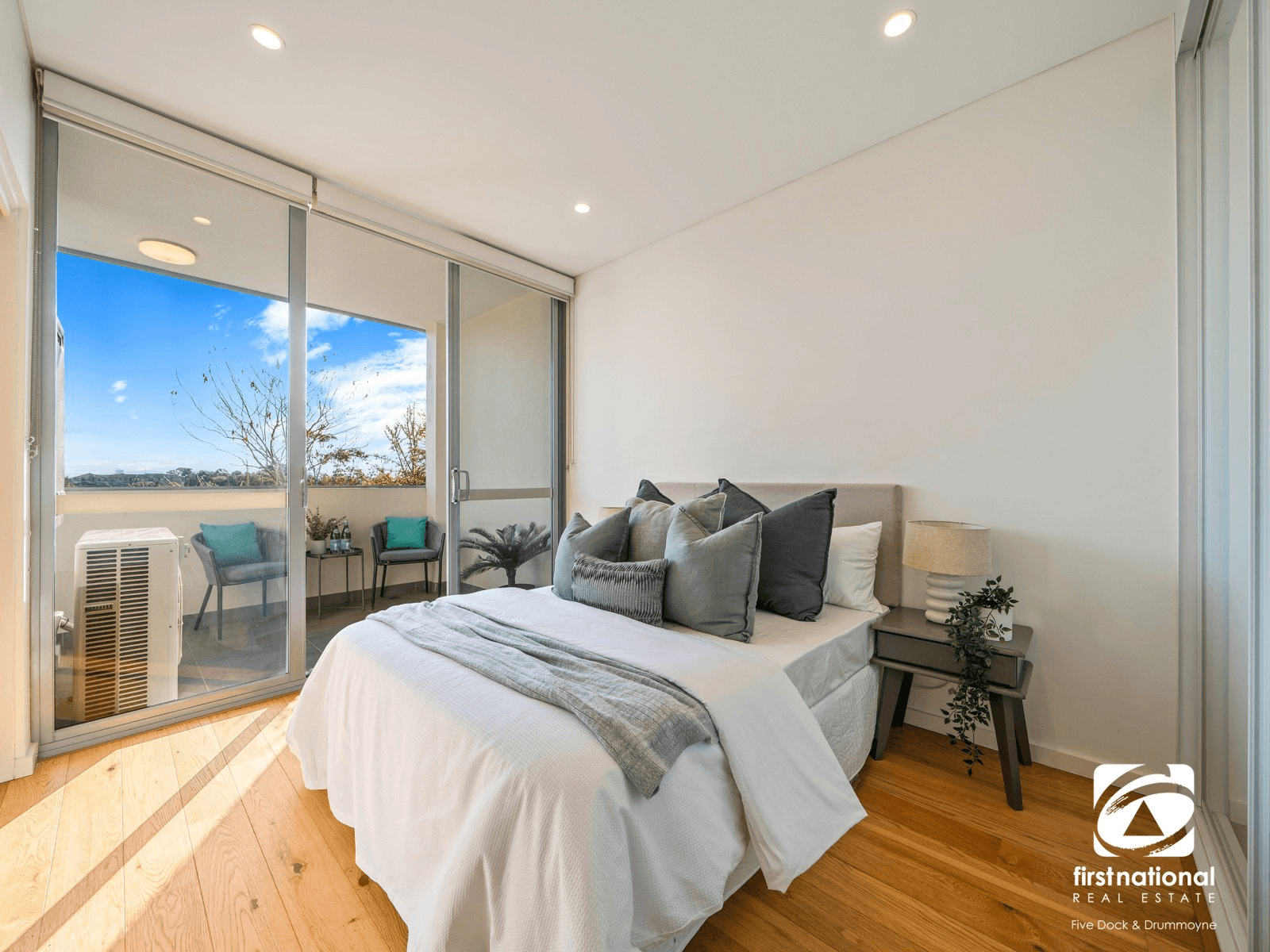 203/216 Lyons Road, RUSSELL LEA, NSW 2046