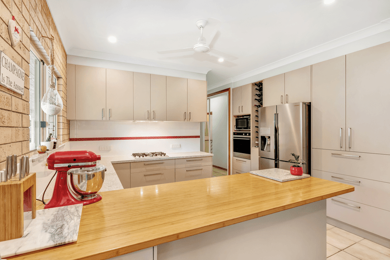 106 Hydeaway Bay Drive, CAPE GLOUCESTER, QLD 4800